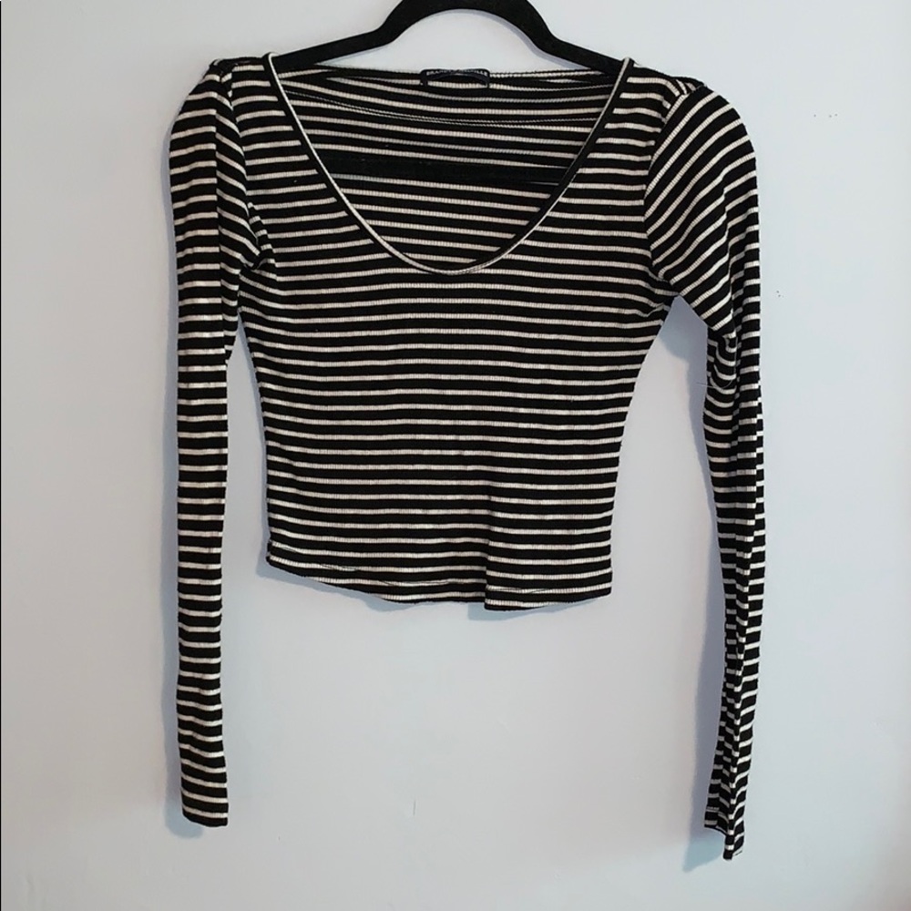 BRANDY MELVILLE, B&W striped shirt
